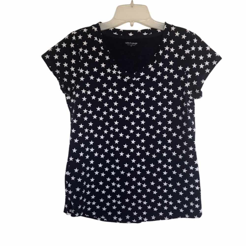 Cable & Gauge sz M STARS V-neck knit top